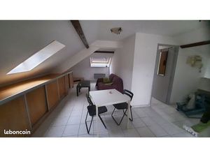 A LOUER F2 meublé très lumineux et calme