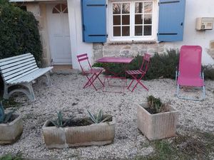 Appartement dans mas en pierre