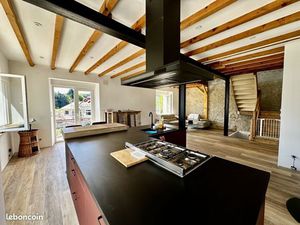 Maison 5 pièces 200 m²