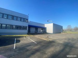 Local bureaux 2 280 m²