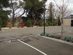 Place de parking extérieure