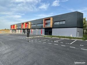 Local d'activité 173 m²