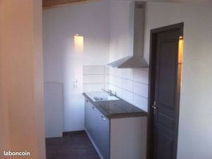 Particulier loue T2 Centre de Biganos proche église