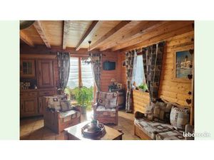 Maison familiale avec grand terrain?