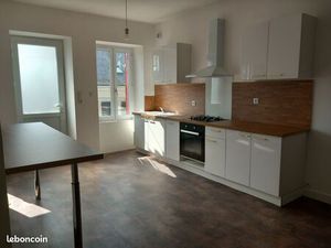 Maison trois chambres