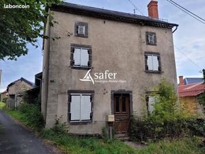 Maison 50 m² Védrines-Saint-Loup