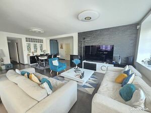 Appartement 6 pièces 180 m²