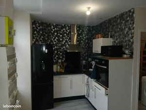 Appartement F2 50m2 avec cour privative