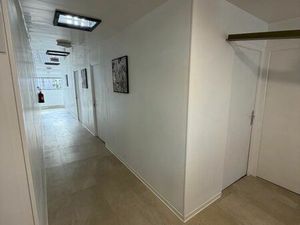 Bureaux Neufs à Louer – Zone Artisanale de Dillon (derrière le SQUAT)