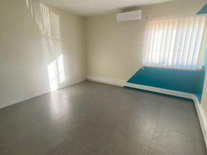 Bureau 16 6 m² – Tout inclus – ZI Californie Le Lamentin