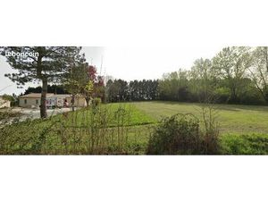 Terrain 2 590 m² Saint Nexans