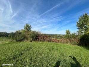 Terrain 1 570 m² Allassac