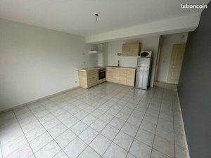 Vends T2 dans résidence calme