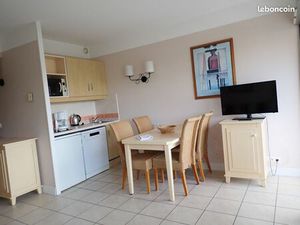 Studio à 50m de la plage copropriété 8 mois/an