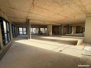 Local commercial 49 m² BASTIA