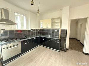 Maison 9 pièces 140 m²