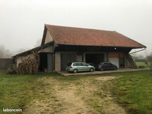 Hangar et terrain constructible