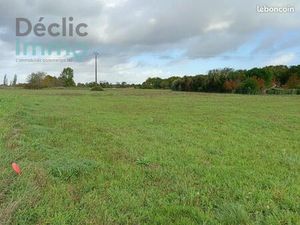 Terrain 893 m² Taillebourg