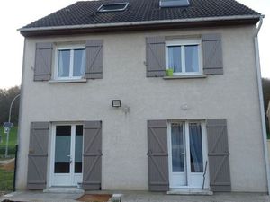 F2 très spacieux dans petite résidence