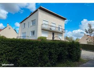 Studio 22 m2 OLLAINVILLE IDEAL INVESTISSEUR