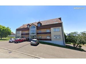 T1 bis duplex avec jardin commun