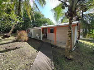 Maison individuelle dans un parc de 4000m2