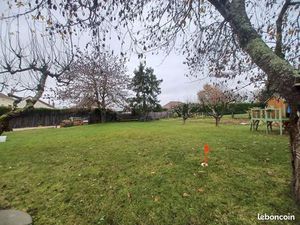 Terrain 683 m² Joué-lès-Tours