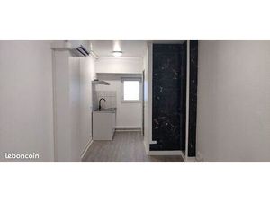 Loue appartement refait a neuf proche c.ville  climatisation