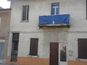 Urgent lot de deux grands appartements