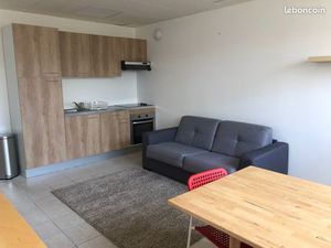 A louer studio meublé