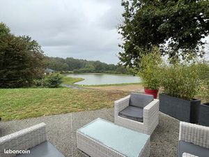 Villa de standing 4 chambres avec un étang d’un hectare