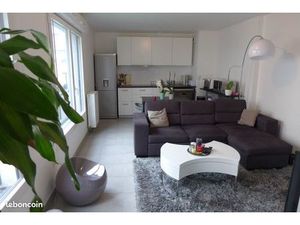 T2 récent avec parking  Bois Colombes Chefson