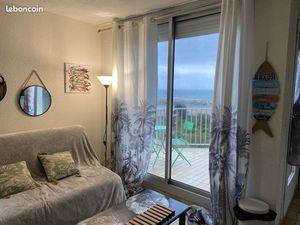 T2 double terrasses vue mer