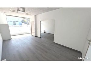 Local commercial rénové . Besançon
