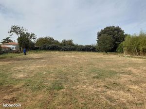 Terrain 590 m² Beautiran