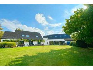 ITTRE-Superbe villa/piscine intérieure/SPA  +-600m² 6ch 3sdb