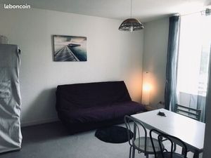 Studio meublé rénové 26 M2  Annonay  Pompe à chaleur neuve