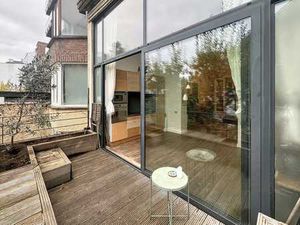 Stéphanie - Châtelain. Appartement 2ch avec terrasse