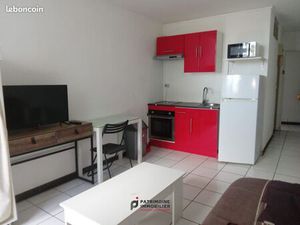 Studio 1 pièce 21 m²