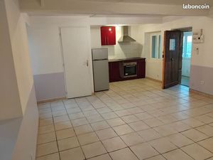 Appartement atypique à Toulaud à 10 kms de Valence