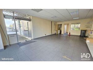 Local 70 m² LOUDÉAC