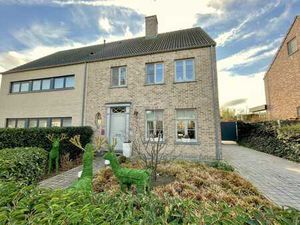 Maison de caractère à 3 façades (PEB A) avec 4 ch + jacuzzi