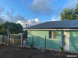 F3 meublé à louer ROCHES CAREES  Lamentin