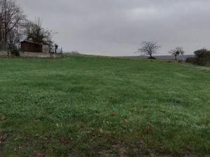 Terrain 1 900 m² Cannectancourt