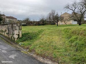 Terrain à bâtir 1050m2 85/m2