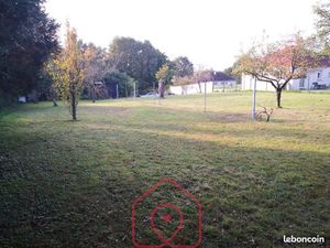 Terrain 1351 m² MONTARGIS