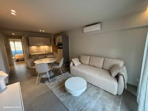 Antibes centre ville 2 P