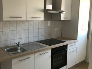 Appartement 2 pièces entièrement rénové en résidence Seniors - Centre historique