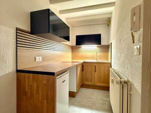 ? T1 bis meublé – 27 m² Carrez / 42 m² au sol – Mezzanine & parking