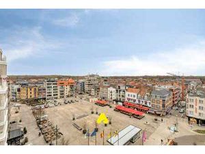 Penthouse Amaryllis 0801